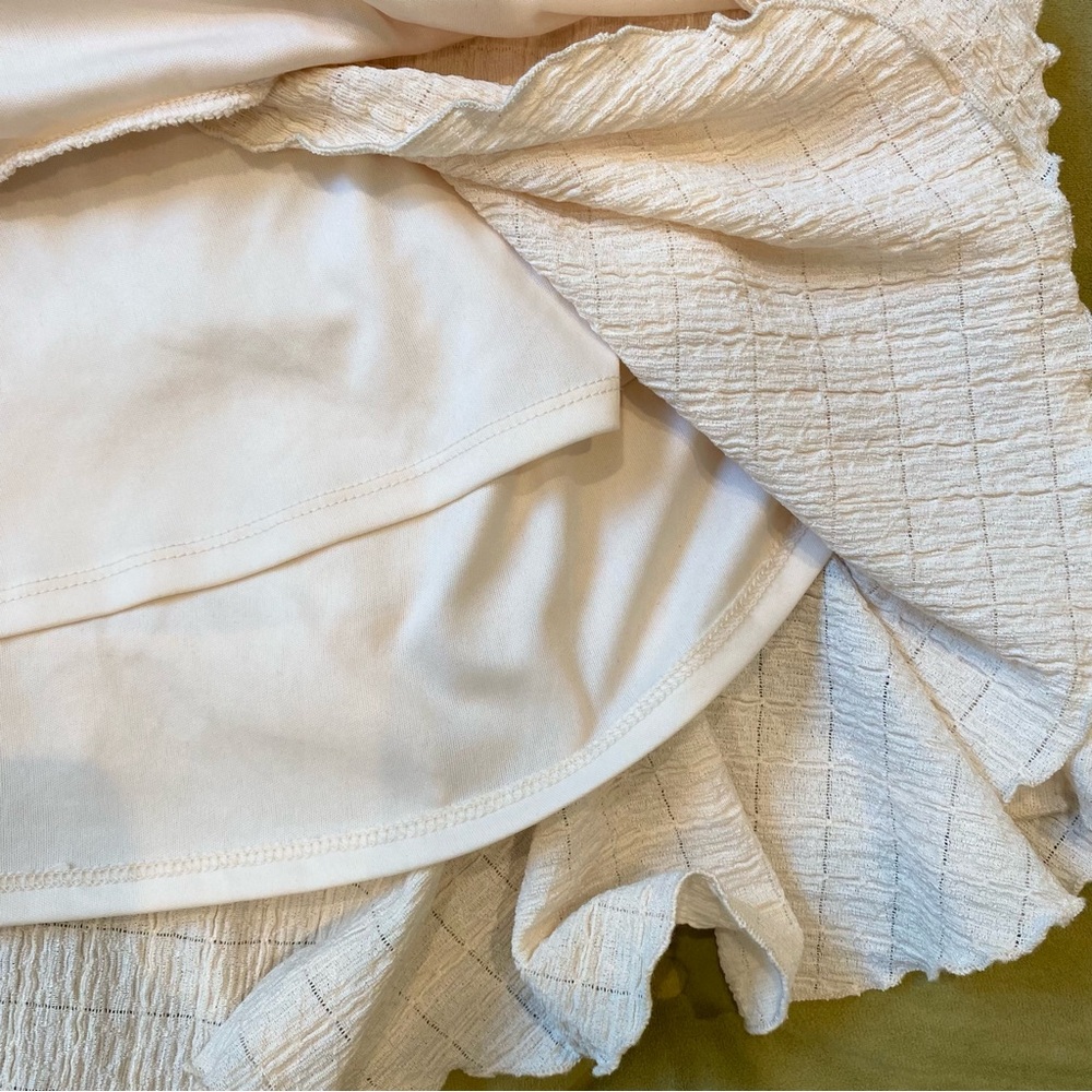 Cream White Ruffled Mini Skirt - Picture 5 of 6